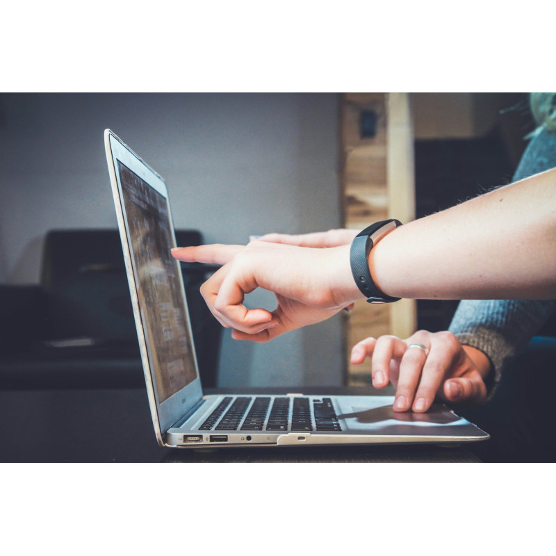 Monitorizare și raportare a performanței campaniilor